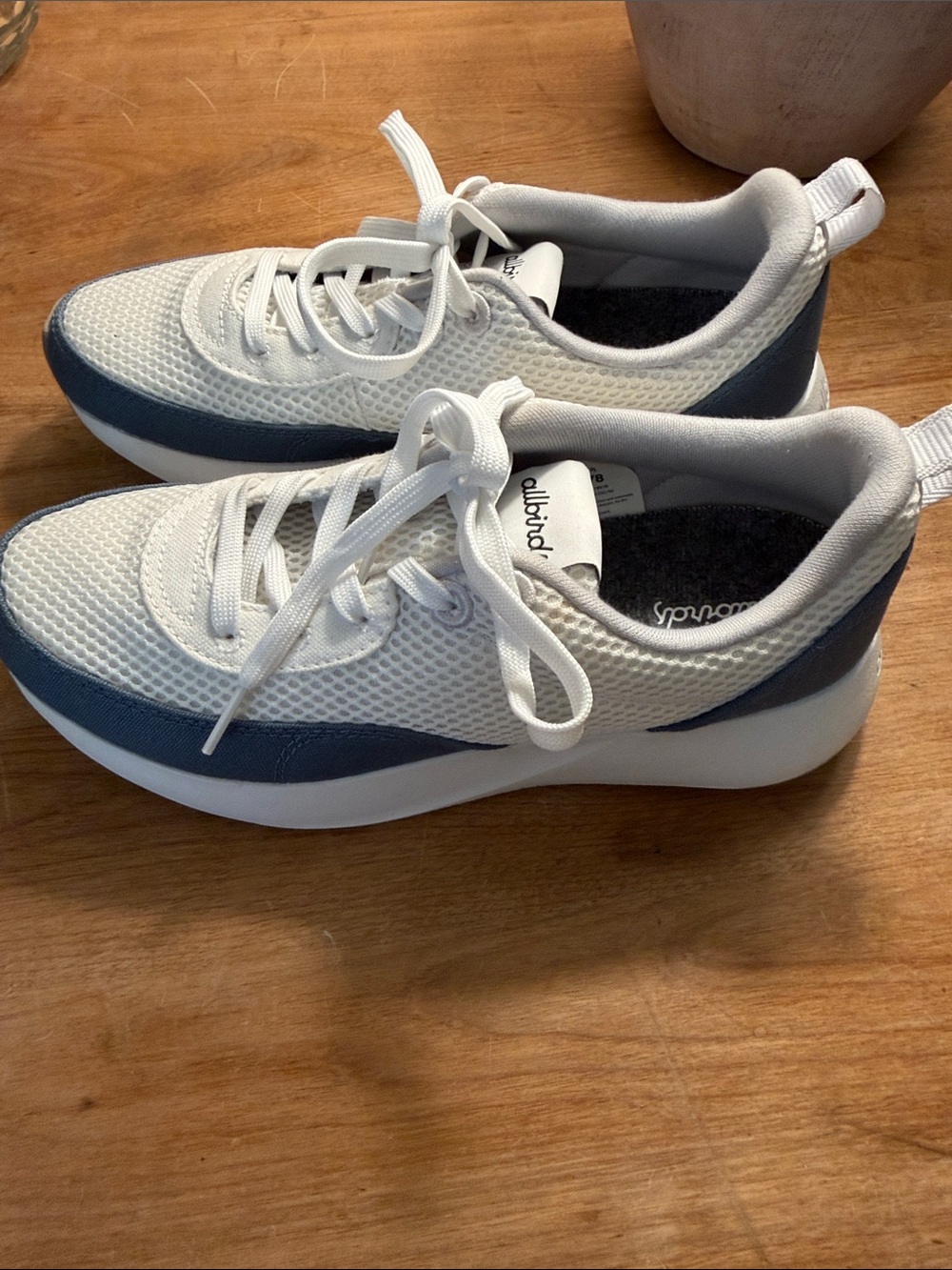allbirds Women’s White and Blue Low-Top Knit Sneakers